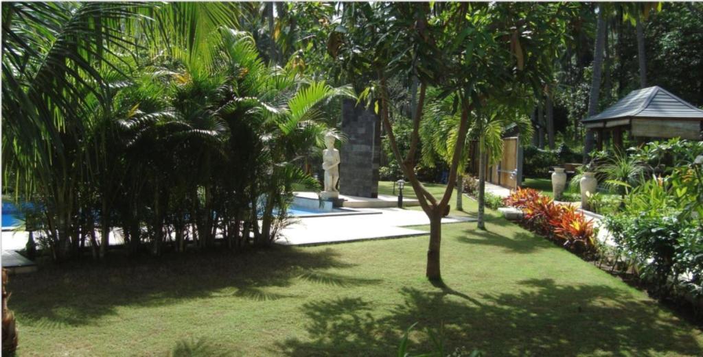Dream Estate Resort Senggigi Exteriér fotografie